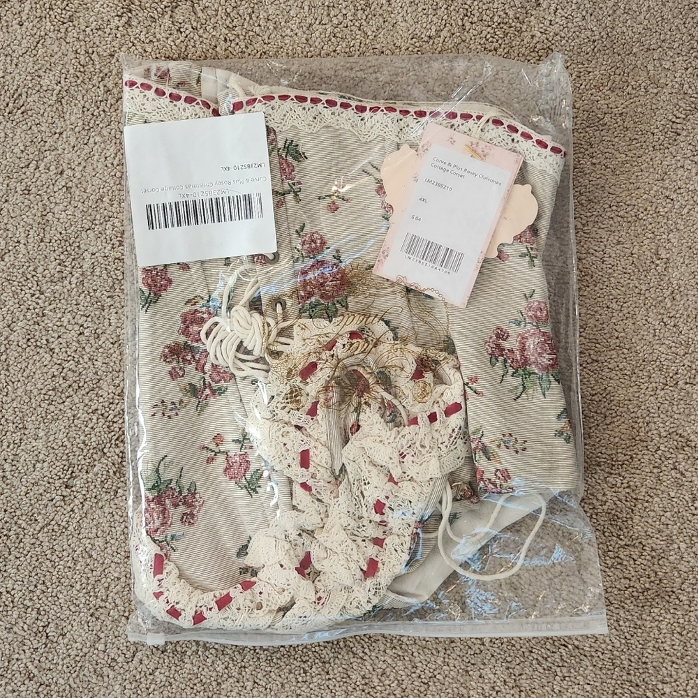 Lacemade Rosey Christmas Cottage Corset Size 4XL - Picture 5 of 6
